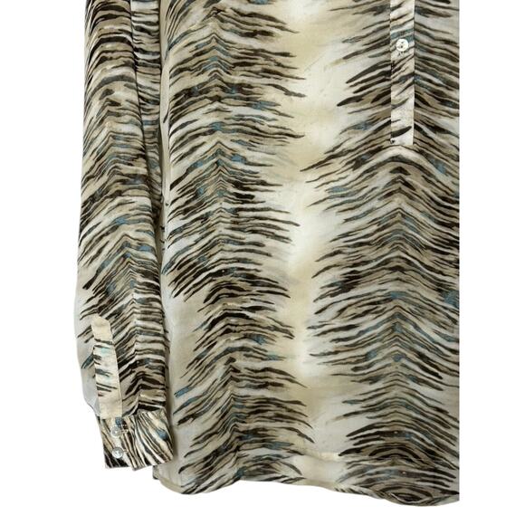 Chico's Chiffon Sheer Feather Print Henley Neck Popover Blouse Women's Medium - Picture 3 of 6
